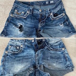 2 Miss Me jean shorts
